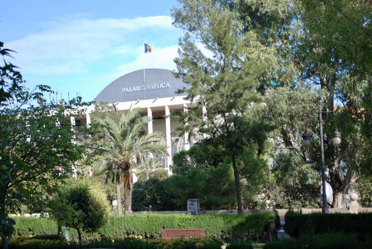 Hografic Hotel Valencia Exterior photo